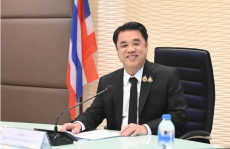 สุริยะเตรียมบินมาเลย์แก้ปัญหาแบนกุ้งไทย