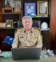 ร่วมประชุมถอดบทเรียนการแก้ไขปัญหาฝุ่นละออง
