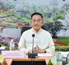 ดร.พรเทพศรีธนาธรผู้ตรวจราชการกระทรวงเกษตรและสหกรณ์
