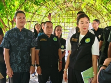 นายสุรชัยยุทธชนะผู้ตรวจราชการกระทรวงเกษตรและสหกรณ์