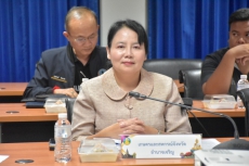 กษ.อำนาจเจริญร่วมการประชุมคณะกรรมการร่วมภาครัฐและเอกชนเพื่อแก้ไขปัญหาทางเศรษฐกิจ