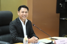 กระทรวงเกษตรฯ ขับเคลื่อนยกระดับไทยสู่ “เสบียงของโลก” ลุยจัดสมดุลนำเข้า-ปราบสินค้าลักลอบเด็ดขาด คุ้มครองเกษตรกรไทยยั่งยืน นายกฤษ อุตตมะเวทิน รองปลัดกระทรวงเกษตรและสหกรณ์ เป็นประธานการประชุมคณะอนุกรรมการจัดการการผลิตและการตลาดกระเทียม หอมแดง หอมหัวใหญ่ และม