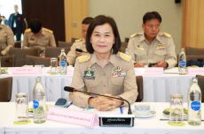 ผู้ตรวจราชการกระทรวงเกษตรและสหกรณ์ (นางสุวรรณี ศรีสุวรรณ์) เข้าร่วมประชุมคณะกรรมการอำนวยการโครงการตามพระราชประสงค์หมู่บ้านสหกรณ์ห้วยสัตว์ใหญ่ ป่าเด็ง - ป่าละอู หุบกะพง ดอนขุนห้วย หนองพลับ - กลัดหลวง จังหวัดประจวบคีรีขันธ์ และจังหวัดเพชรบุรี