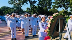 พิธีวางพวงมาลาเนื่องในวันคล้ายวันสวรรคต